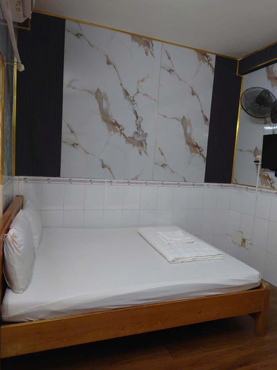 Hotel Khach San Hoa Anh Anh Ho Či Minovo Město Exteriér fotografie